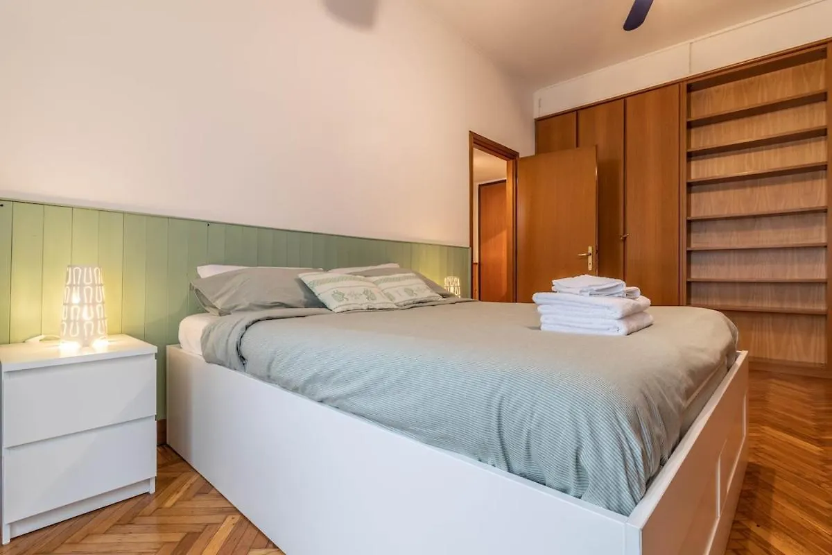 Tortona District - Navigli Root Apartment Milan Italy